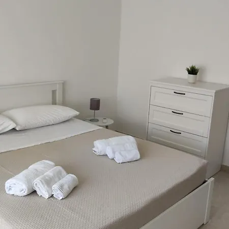 E&s Apartmán *